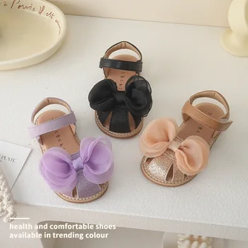 Летние новые сандалии для маленьких девочек, Милая кружевная обувь принцессы с цветочным узором, детская пляжная обувь, тапочки для девочек Изображение