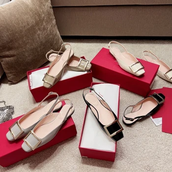 Женская обувь 2023 года, Весенне-летние сандалии на плоской подошве с квадратной пряжкой, обувь с квадратным носком и мелким носком с пряжкой Изображение
